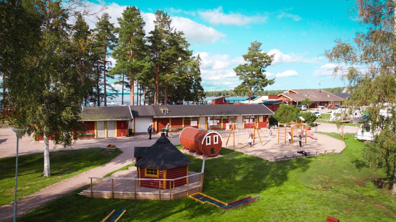 Arsunda Strandbad Sjoesunda Vandrarhem エクステリア 写真