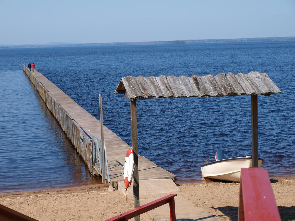 Arsunda Strandbad Sjoesunda Vandrarhem エクステリア 写真